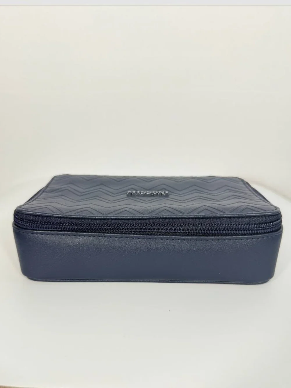 Missoni Chevron Travel Case Multicolor Zipper Cosmetic Makeup Toiletry Bag NWOT